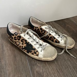 Golden Goose Super-Star leopard print sneakers. Size 40. Good condition.